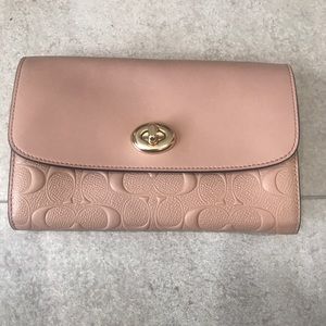 Coach Chain Crossbody in Signature Leather Style